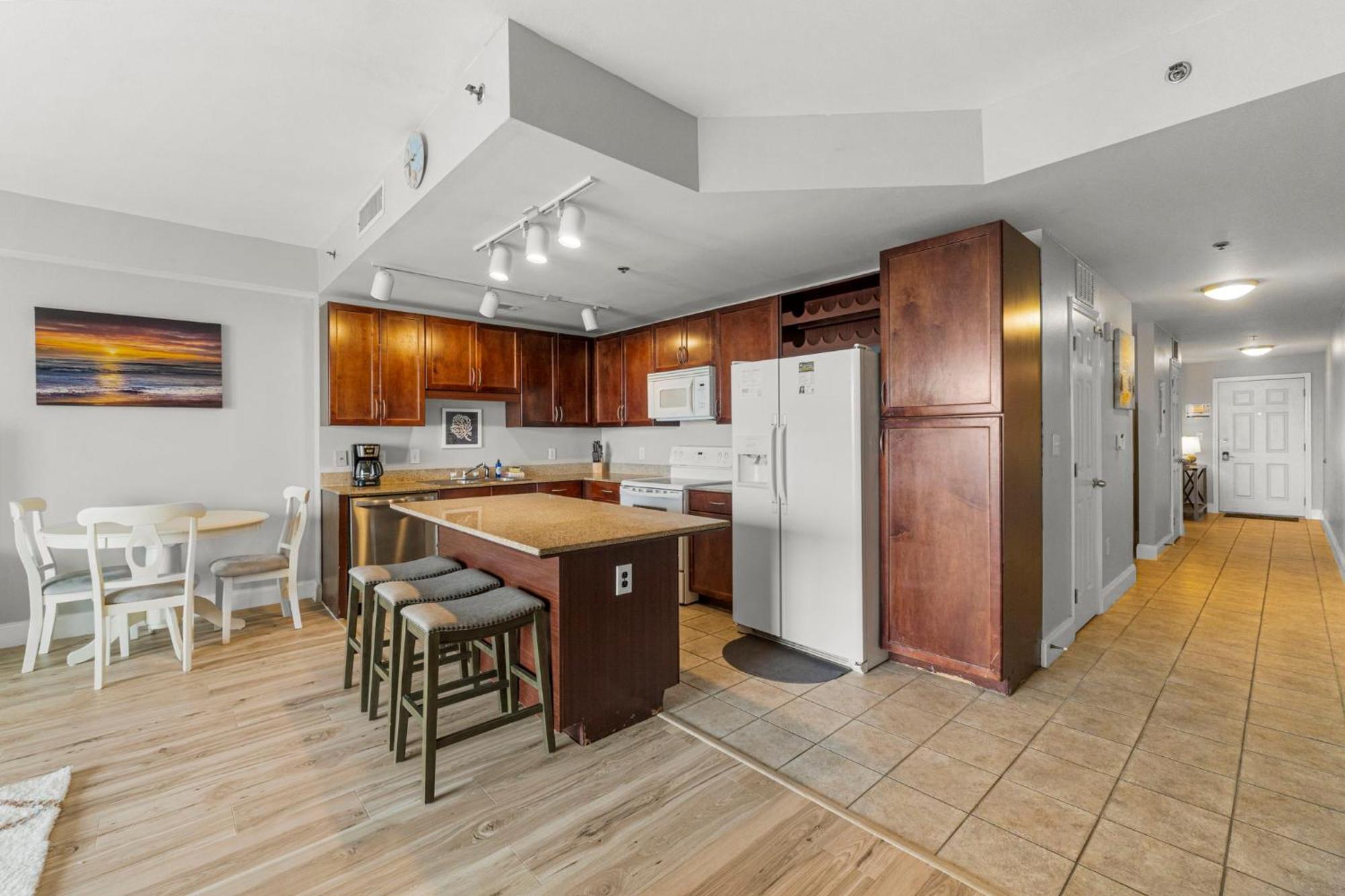 Ocean View 10Th Floor Condo At The Laketown Wharf 1004 巴拿马城 外观 照片